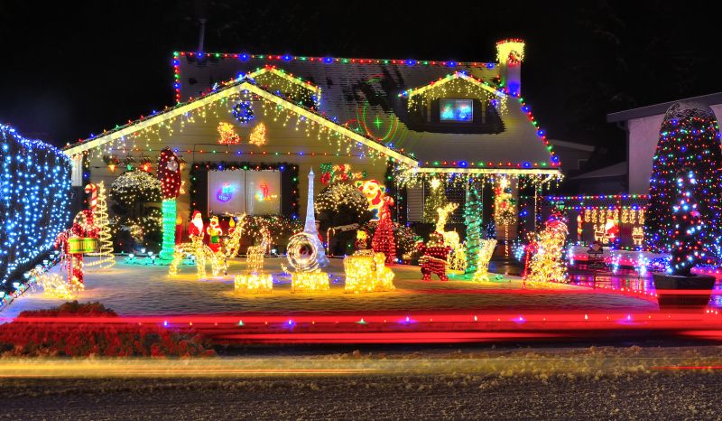 Christmas Lights Hanging in Kansas City, MO